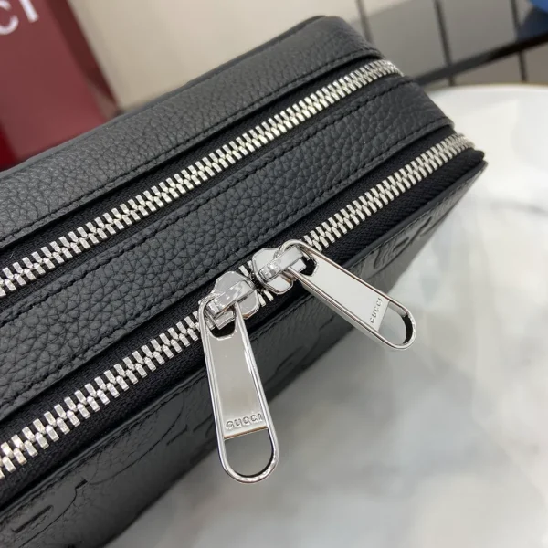 Gucci Jumbo GG Shoulder Bag - Image 5