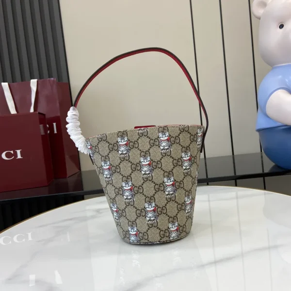 Gucci Kids Printed GG Bucket Bag