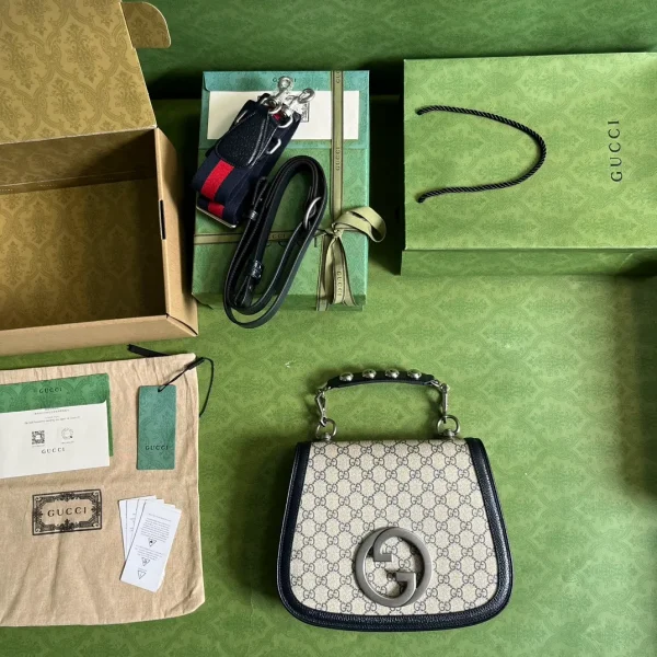 Gucci Navy Blue/Beige GG Supreme Canvas and Leather - Image 2