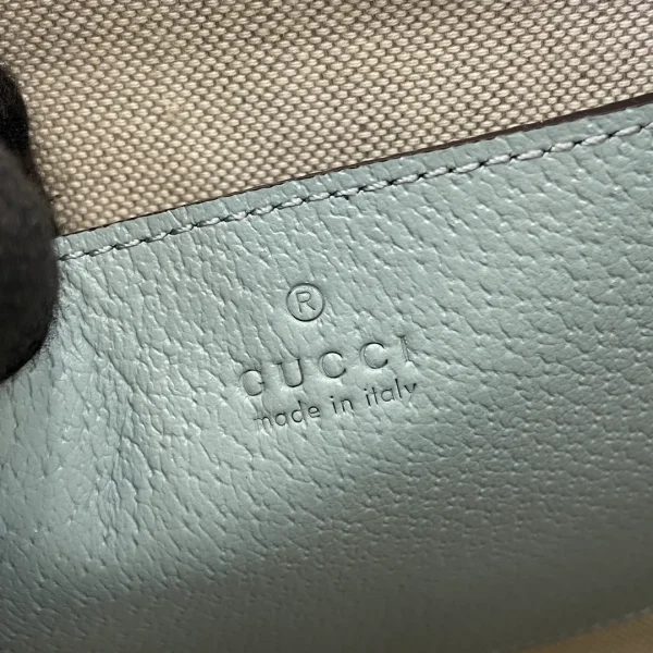 Gucci Interlocking G Crystal GG - Image 10