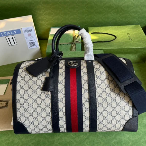 Gucci Savoy medium duffle bag