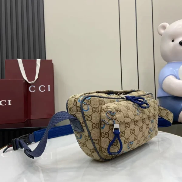 Gucci Small Embroidered Crossbody Bag - Image 5