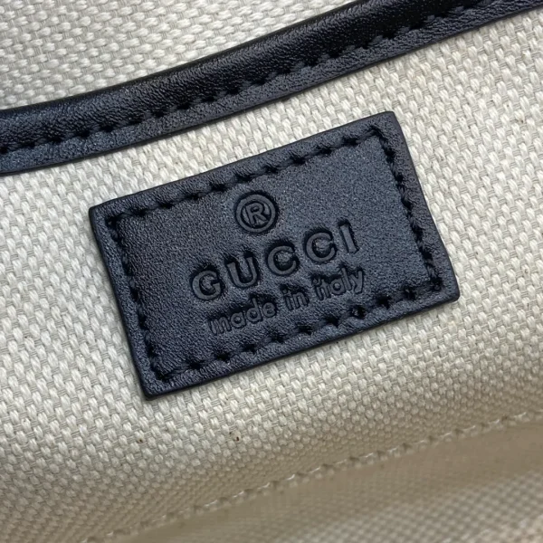 Gucci Small Horsebit Bag - Image 10