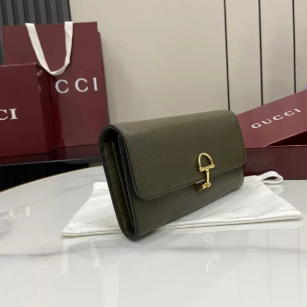 Gucci Softbit continental wallet in brown leather - Image 3