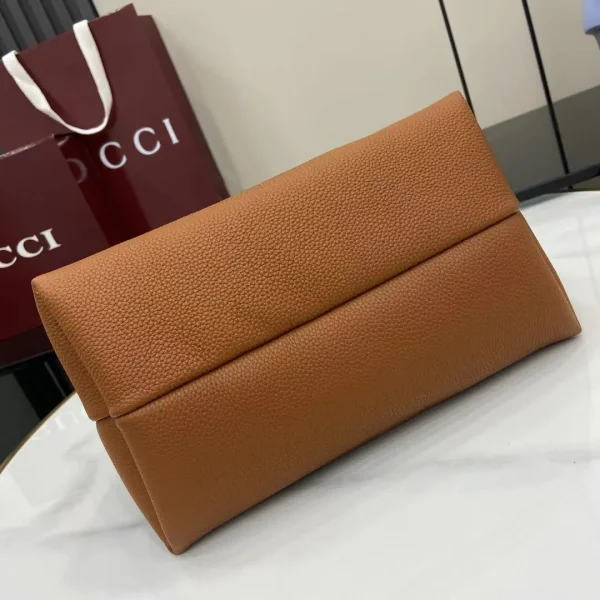 Gucci Softbit medium top handle bag - Image 5