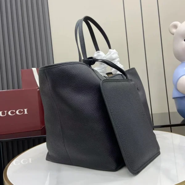 Gucci Totissima large reversible tote in black leather - Image 3