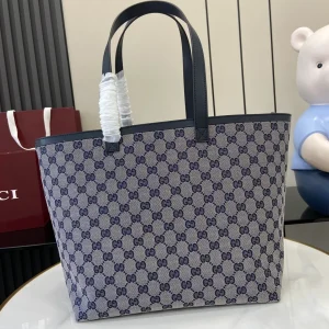 Gucci Totissima large tote bag