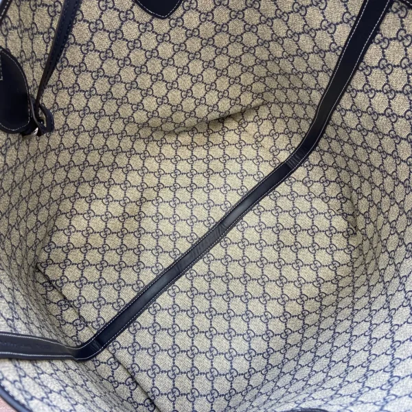 Gucci Totissima large reversible tote in Blue Fabric - Image 11