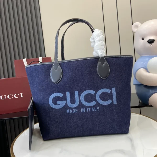 Gucci Totissima medium reversible tote in dark blue