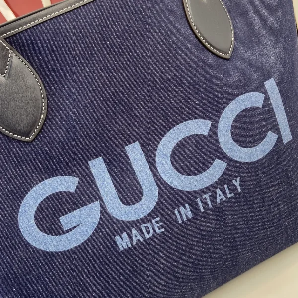 Gucci Totissima medium reversible tote in dark blue - Image 6