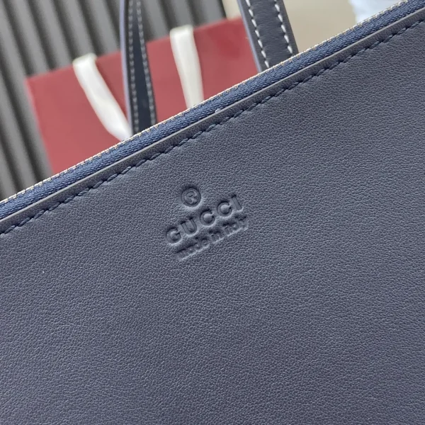 Gucci Totissima medium reversible tote in dark blue - Image 9