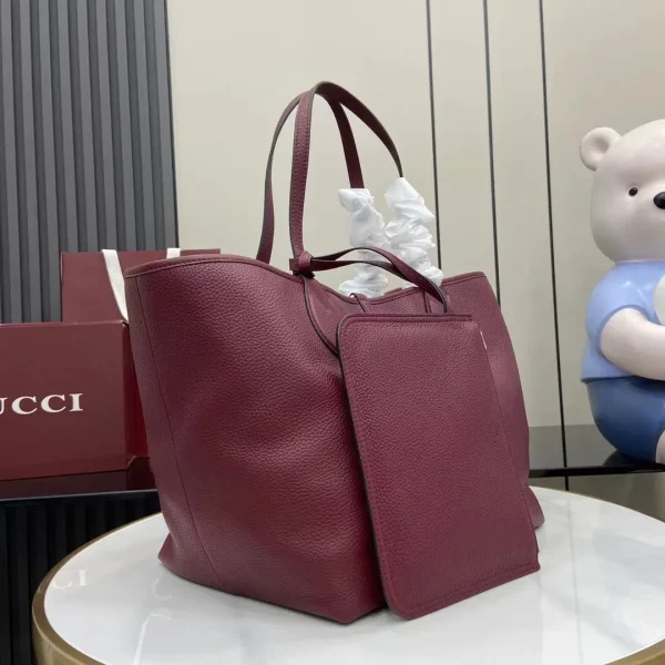 Gucci Totissima small reversible tote bag in Rosso Ancora red - Image 3