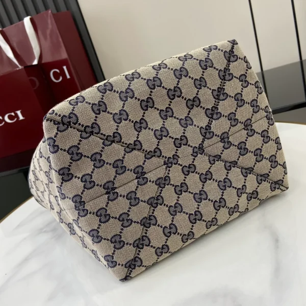 Gucci Totissima small tote bag - Image 6