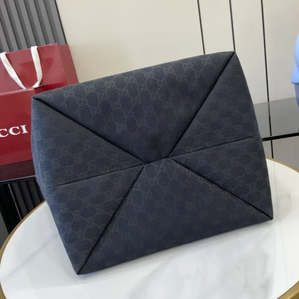 Gucci Totissima tote bag medium - Image 5