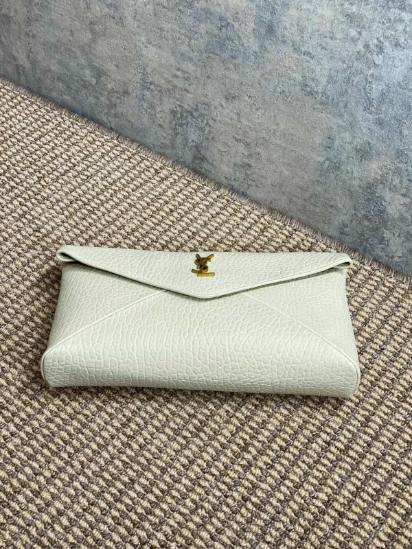 Saint Laurent Busta Leather Clutch Bag - Image 2