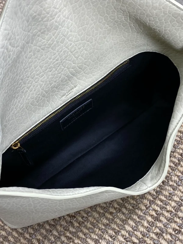 Saint Laurent Busta Leather Clutch Bag - Image 7