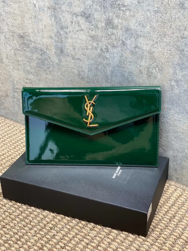 Saint Laurent Cassandra Patent Leather Wallet On A Chain
