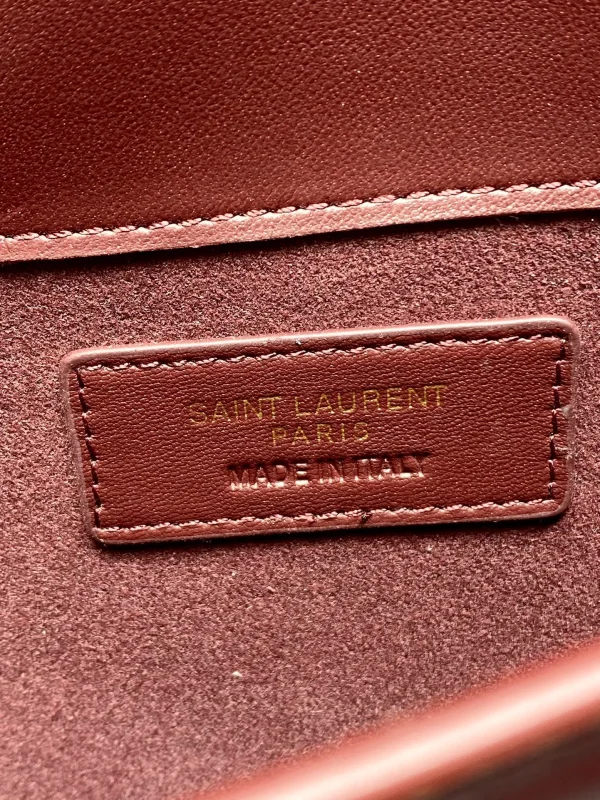 Saint Laurent Cassandre Patent Wallet On Chain in Red - Image 2