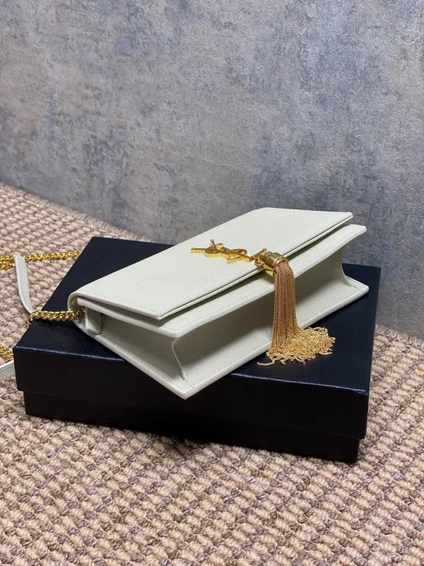 Saint Laurent Kate Shoulder Bag White in Leather with Gold - Image 4