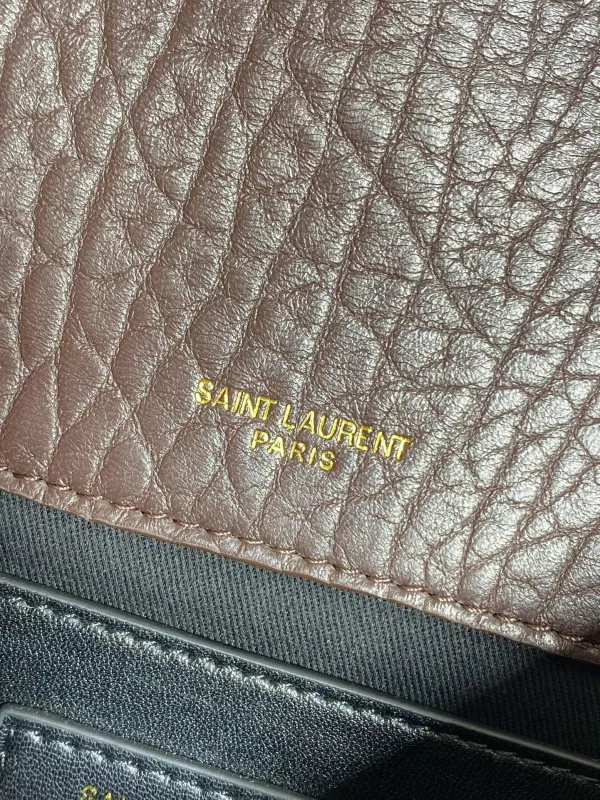 Saint Laurent Large Cassandre Envelope Clutch Bag - Image 10
