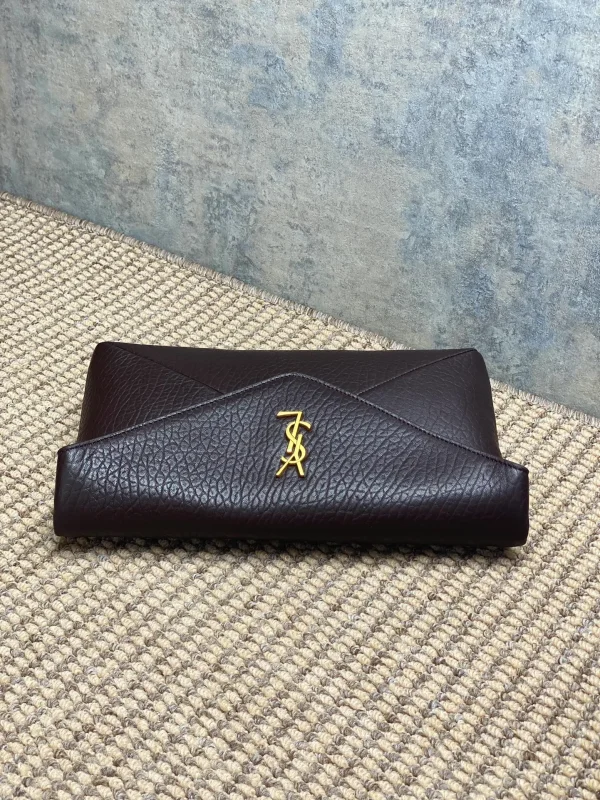 Saint Laurent Large Cassandre Envelope Clutch Bag - Image 7