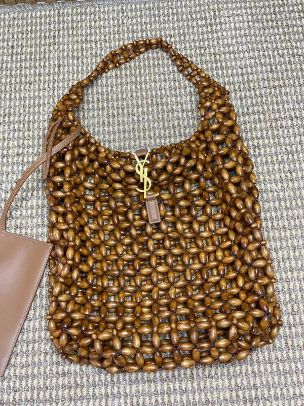Saint Laurent Large Le 5 A 7 Supple Hobo Bag in Tan Natural - Image 5
