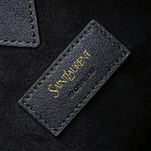 Saint Laurent Small Loulou Matelassé Shoulder Bag - Image 2