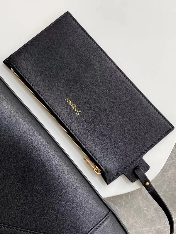 Saint Laurent Small Loulou Matelassé Shoulder Bag - Image 9