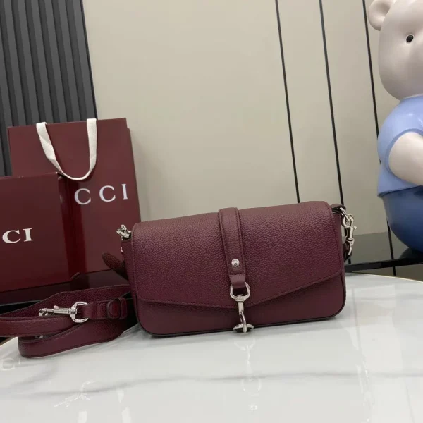 Gucci Softbit medium top handle bag - Image 10