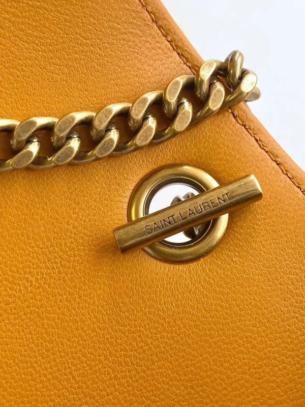 Saint Laurent Loulou Small Chain Bag in Natural - Image 8