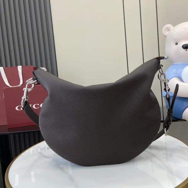 Gucci B large shoulder bag