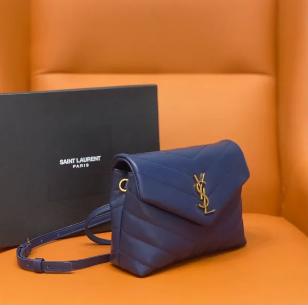 Saint Laurent Loulou Shoulder Bag - Image 3
