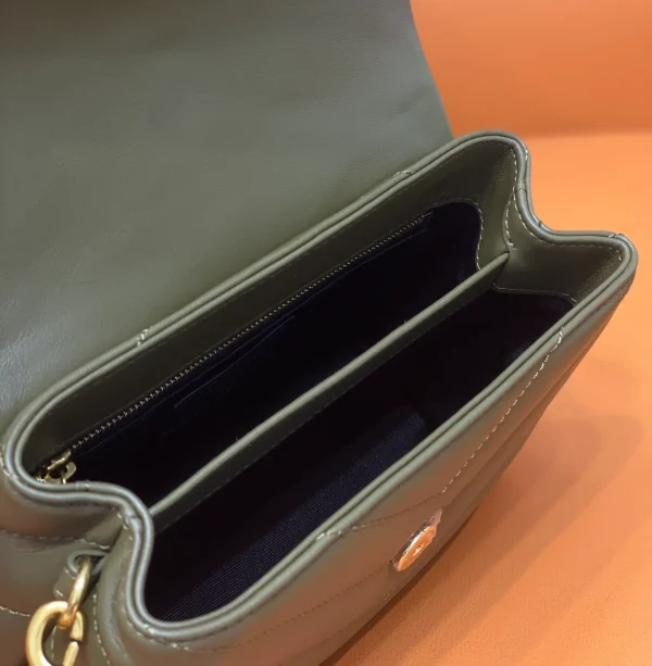 Saint Laurent - Loulou Toy leather shoulder bag Saint Laurent - Image 9