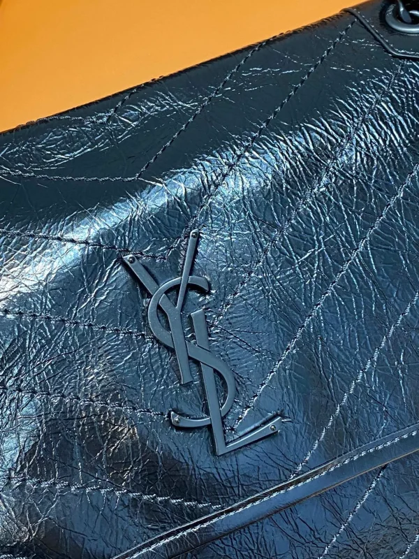 Saint Laurent Niki Medium Leather Shoulder Bag In Black - Image 8