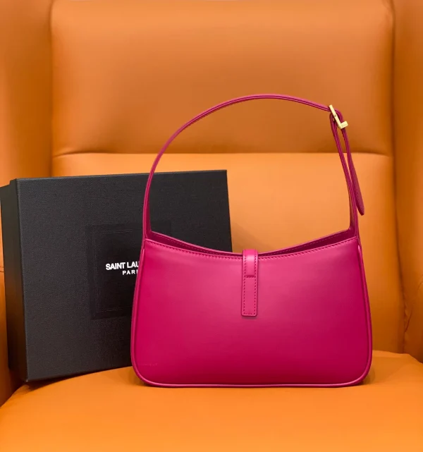 Saint Laurent Pre-Owned 5 à 7 Shoulder Bag - Image 5