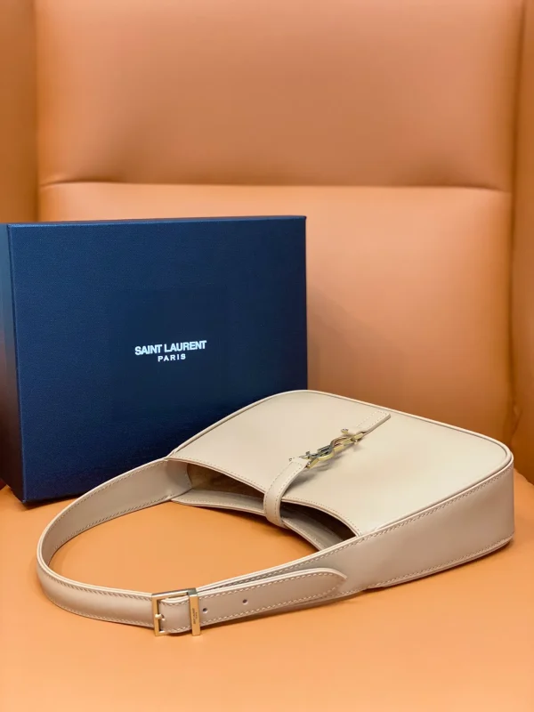 Saint Laurent Pre-Owned bag - Image 7