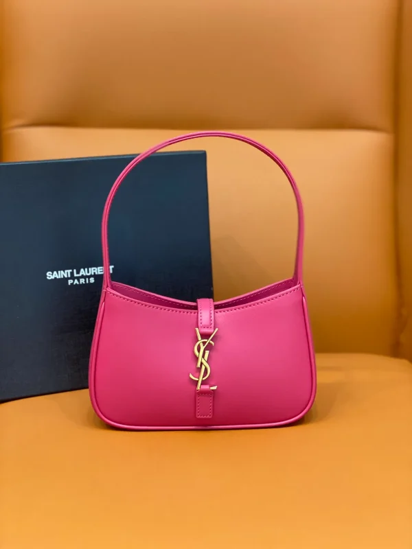 YSL LE 5 À 7 in smooth leather Pink 19carat Premium