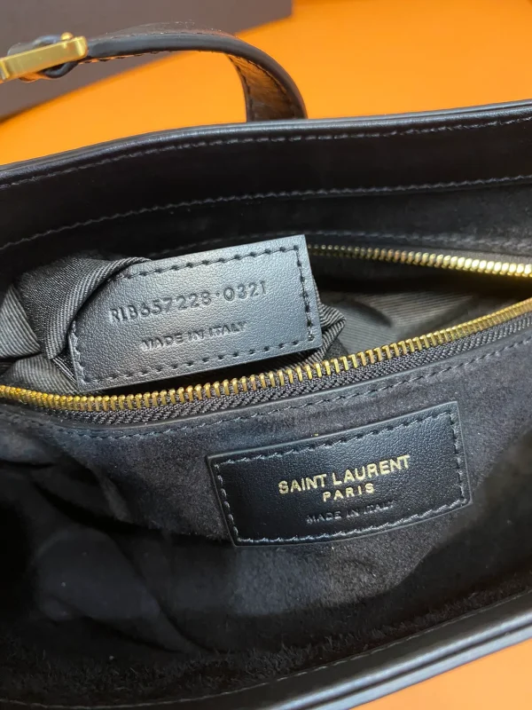YSL Yves Saint Laurent Women's Handbag - Image 9
