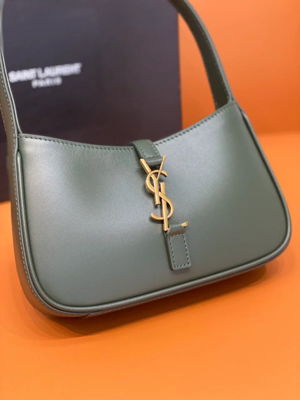 Ysl leather shoulder bag outlet - Image 6