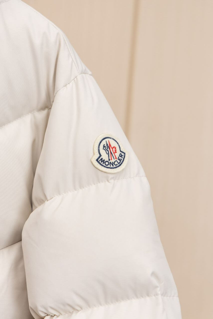 Moncler Women's Brosse Belted Puffer Jacket - Image 6