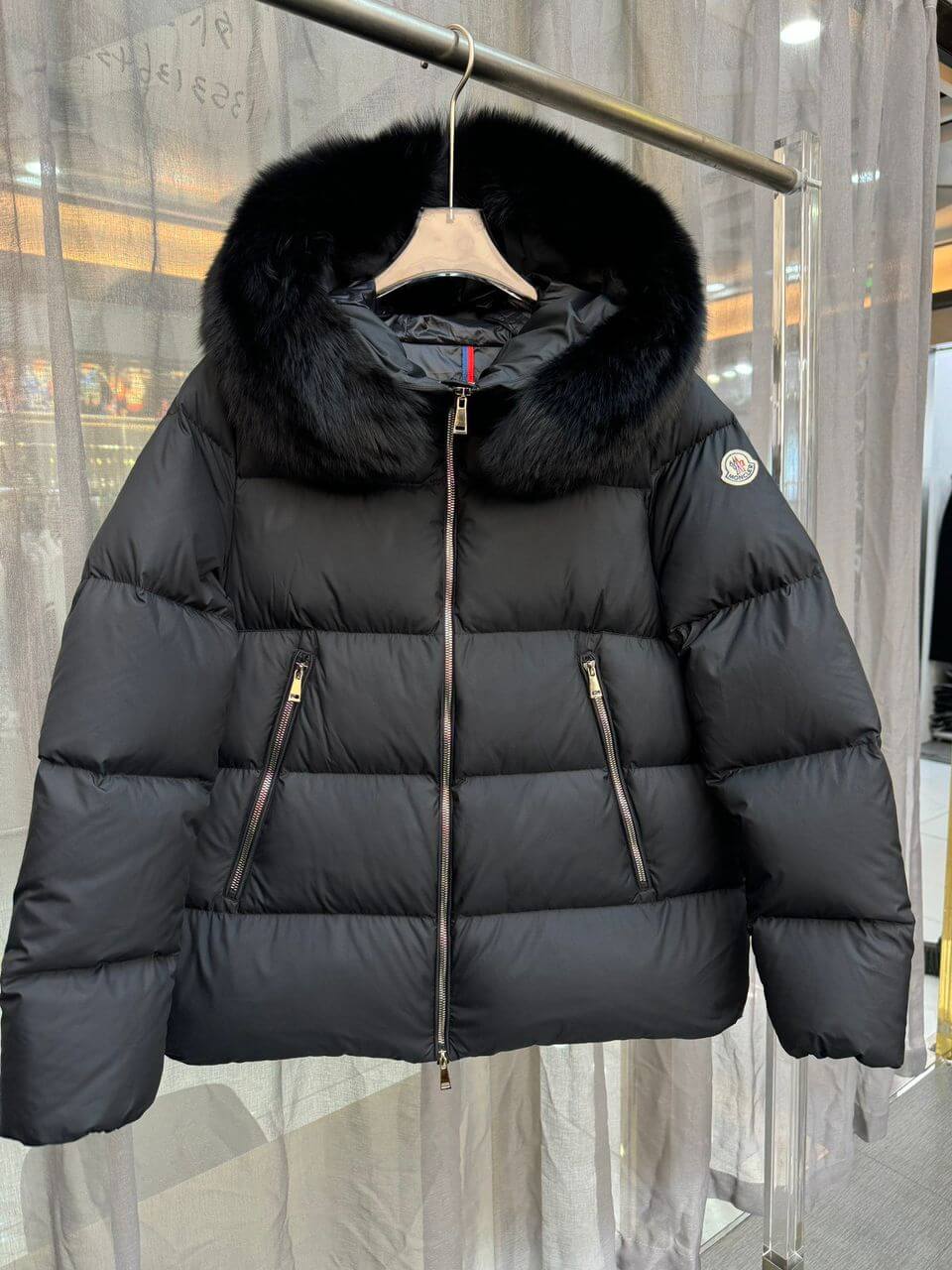 Moncler Women's Laichefur Puffer Jacket - Image 3